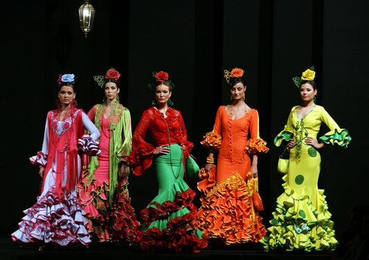 El arte del detalle: La visión distintiva de Mariví Salmerón en la moda flamenca