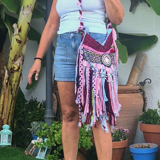 Vídeo del bolso boho Cádiz artesanal