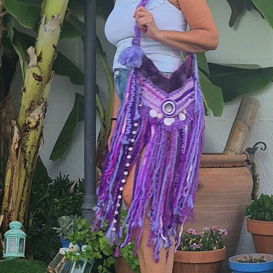 Vídeo del bolso boho Menorca artesanal